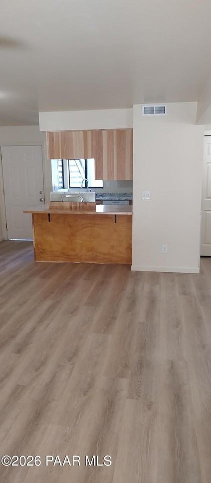 333 W Aubrey St #A2 - Photo 6 of 21