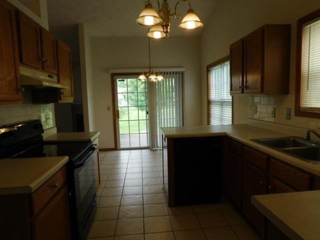 6247 Sulkey Ln - Photo 5 of 20