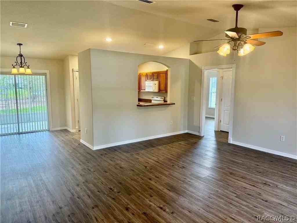 5768 N Summerfield Pt - Photo 3 of 15