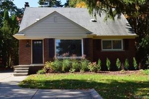 featured image of 2111 Rochester Rd