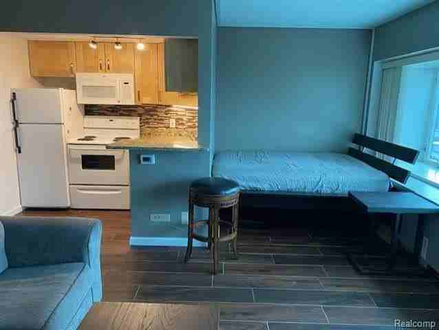 555 E William St #18K - Photo 4 of 14