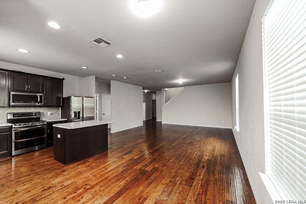 24370 Invitation Oak - Photo 5 of 45