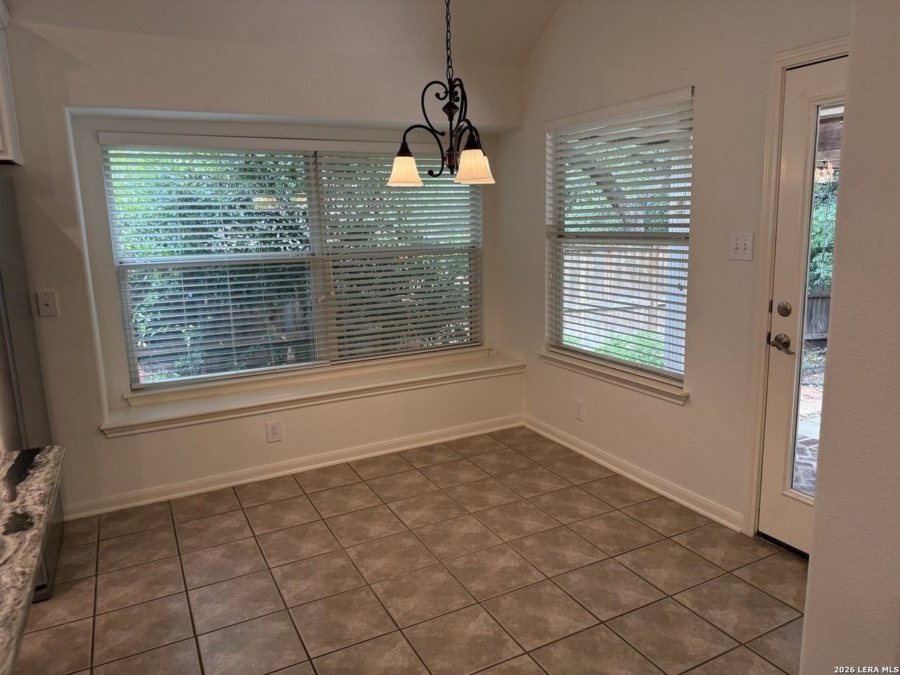 1222 Stetson Grn - Photo 6 of 16