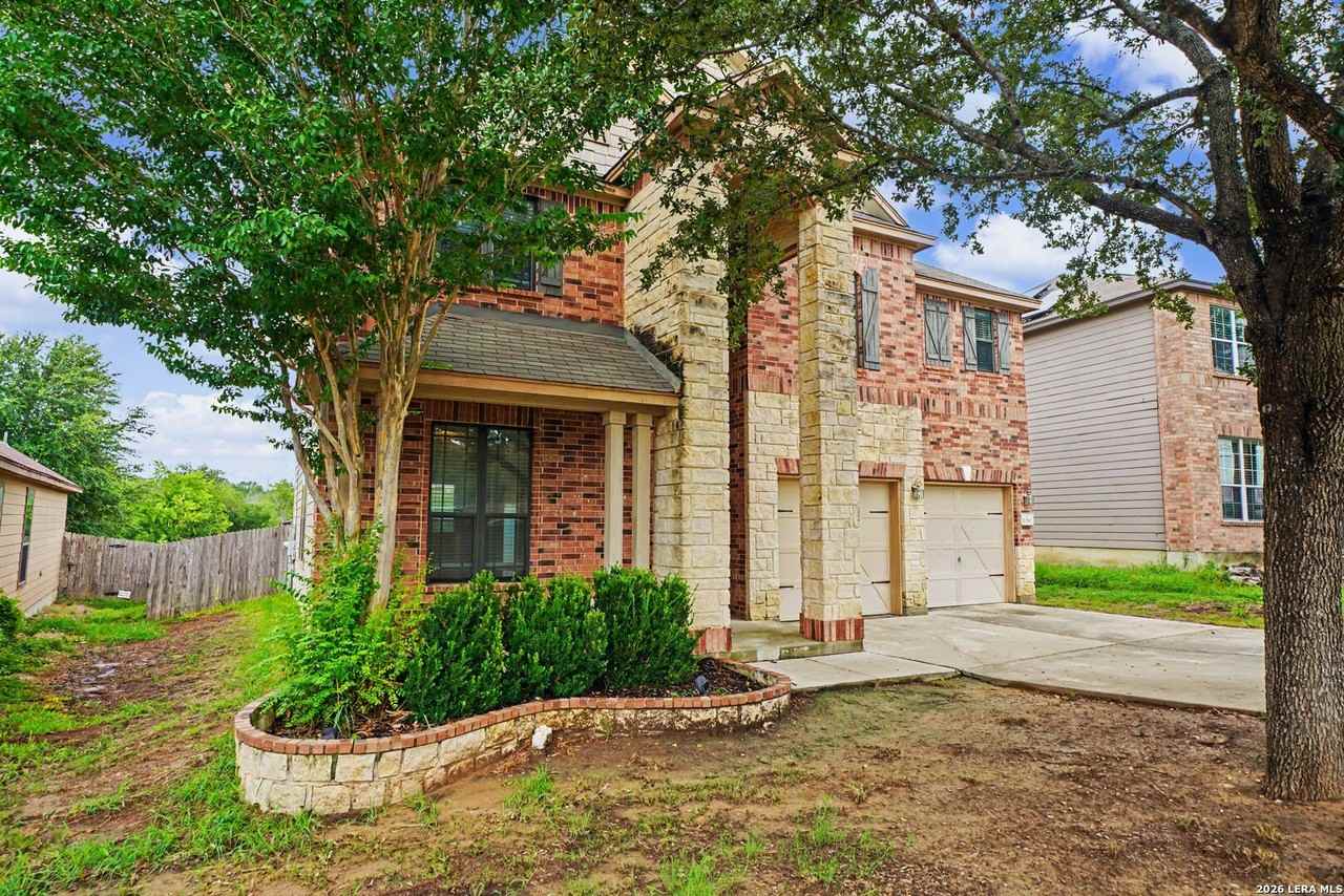 10917 Almond Crest Dr - Photo 3 of 48