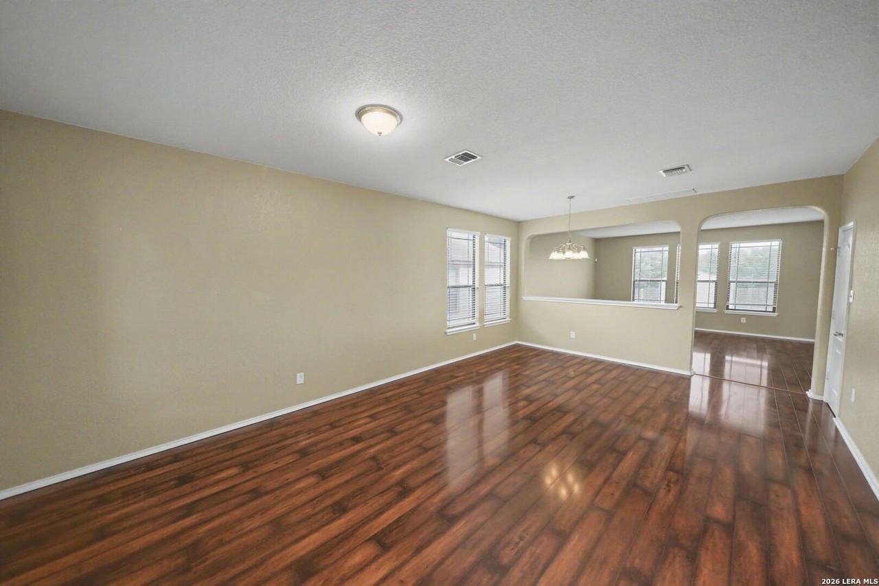 10917 Almond Crest Dr - Photo 7 of 48