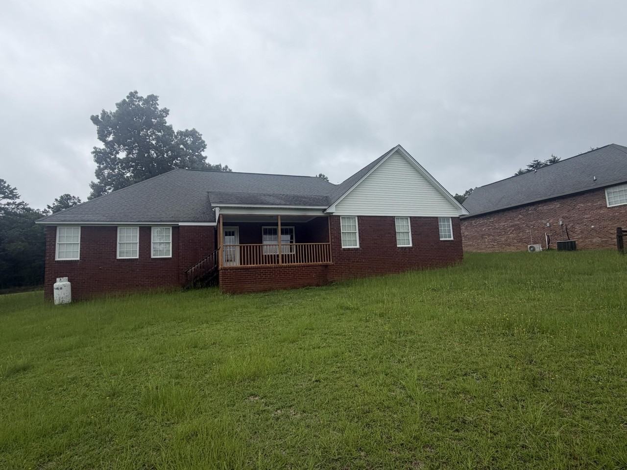 1345 Raccoon Rd - Photo 3 of 50