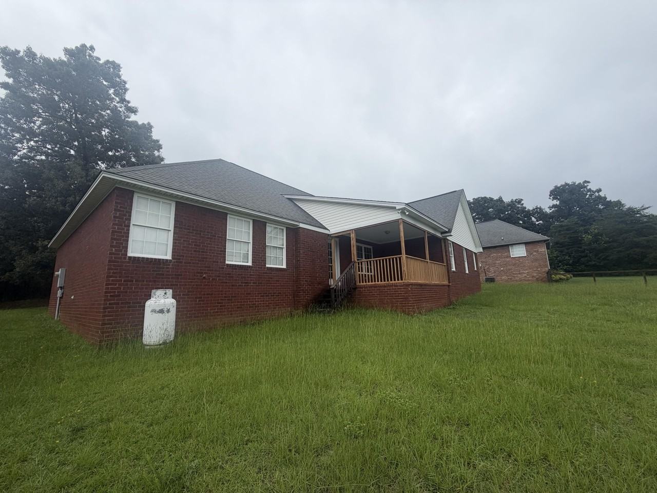 1345 Raccoon Rd - Photo 4 of 50