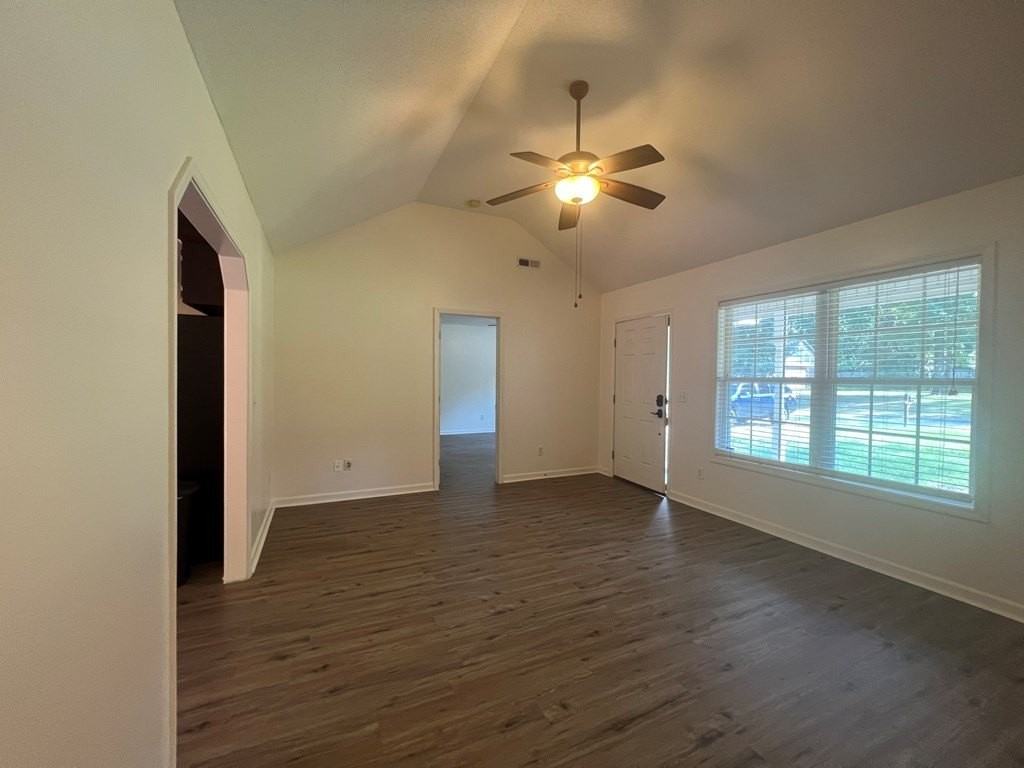 3290 Valencia Dr - Photo 7 of 50