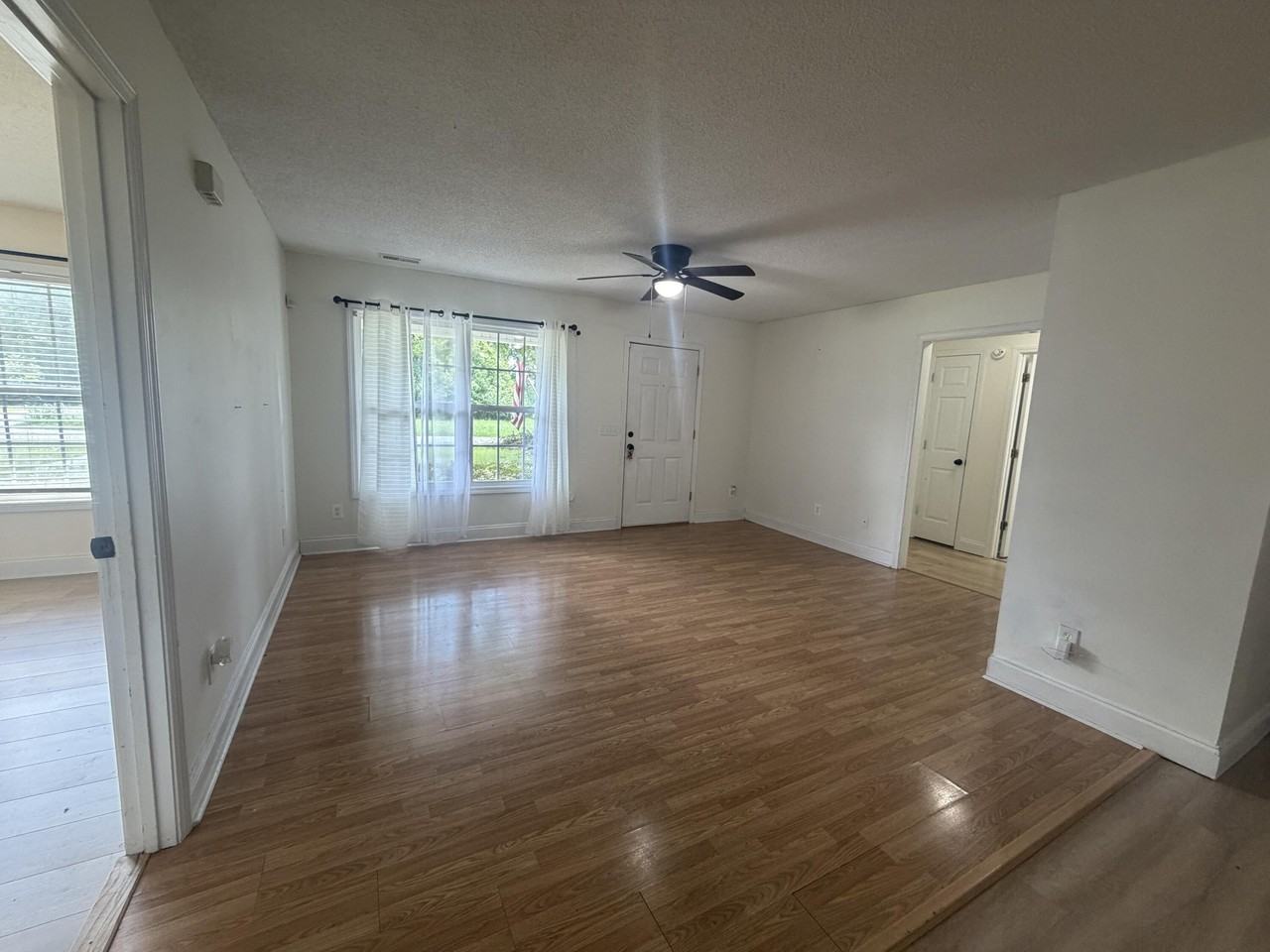 817 Church St - Photo 6 of 34