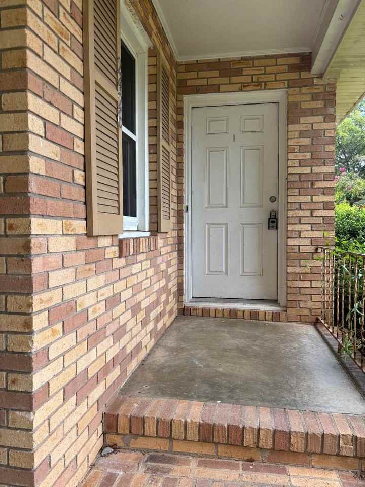 2426 Peach Orchard Rd - Photo 2 of 32