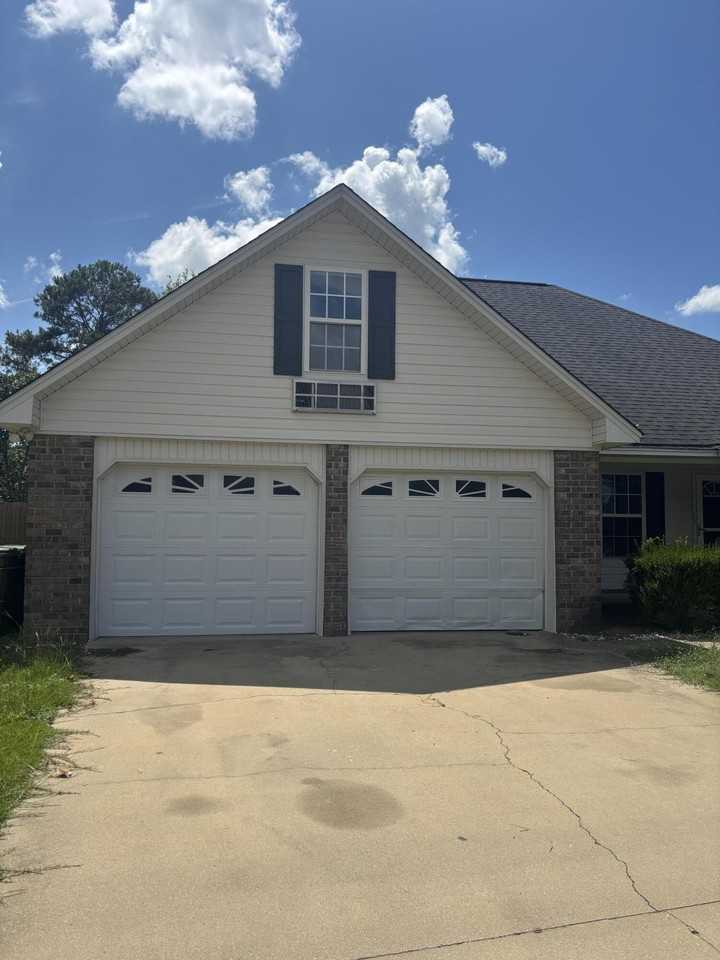 20 Walden Cir - Photo 2 of 50