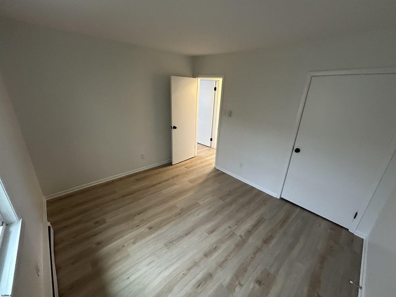 3200 W Brigantine Ave #3 - Photo 7 of 15
