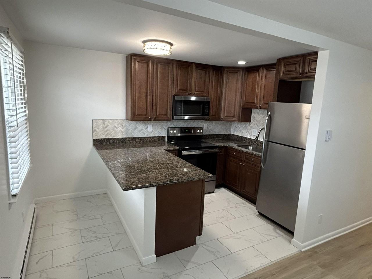3200 W Brigantine Ave #3 - Photo 3 of 15