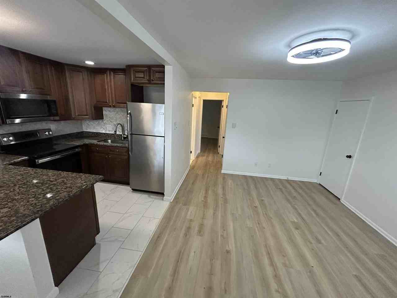 3200 W Brigantine Ave #3 - Photo 4 of 15