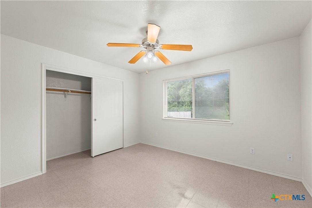 503 E Union - Photo 3 of 18
