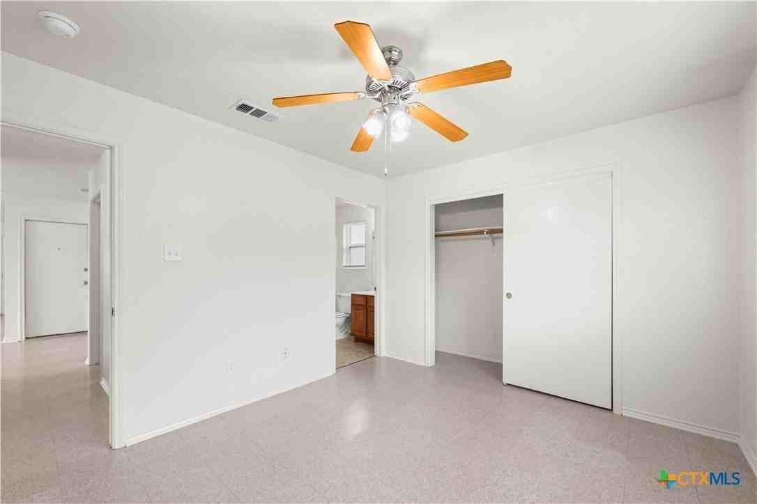 503 E Union - Photo 4 of 18