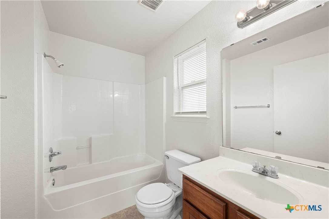 503 E Union - Photo 5 of 18