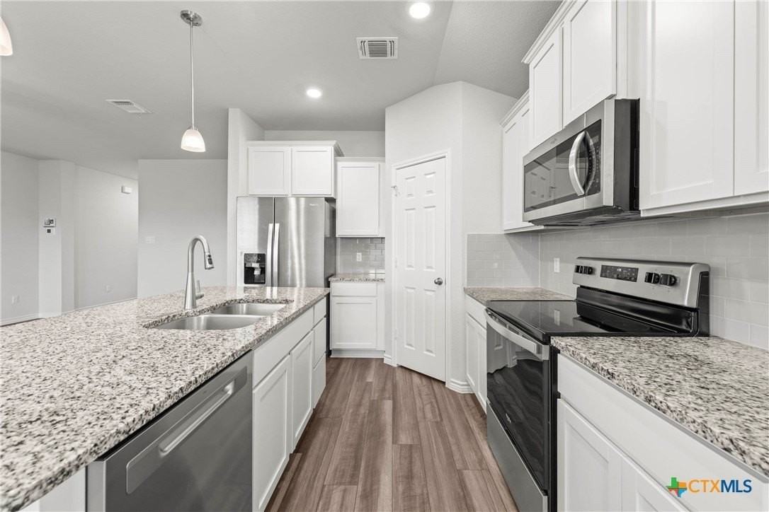1937 Rosson St - Photo 7 of 19