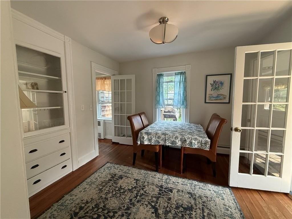 124 Beach Rd - Photo 6 of 22