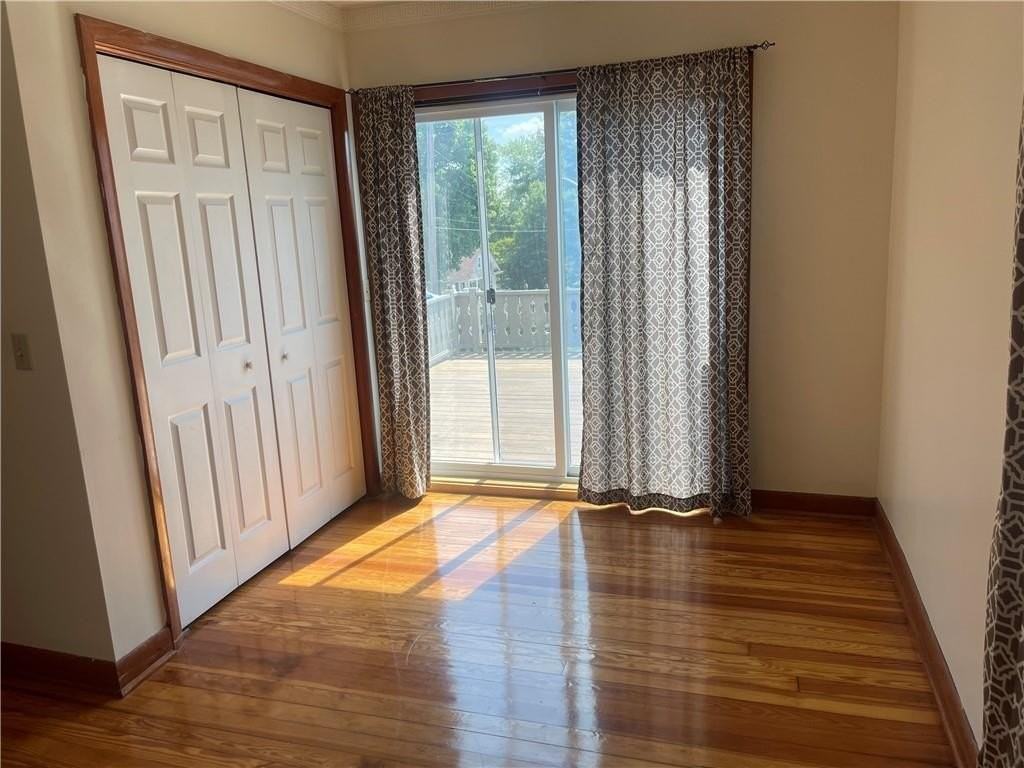22 Sheffield Ave #1stFL - Photo 4 of 14