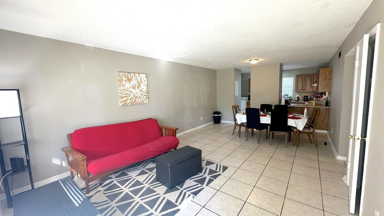 448 Belmont Rd #2 - Photo 2 of 17