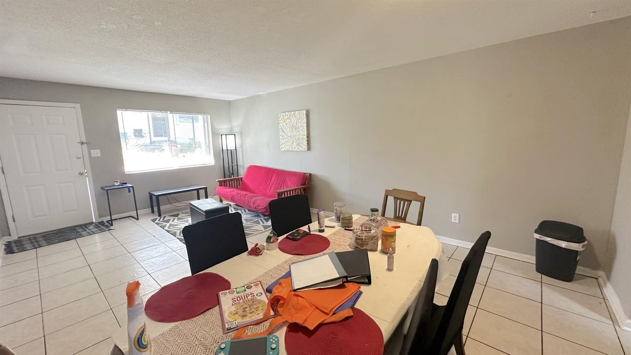 448 Belmont Rd #2 - Photo 5 of 17