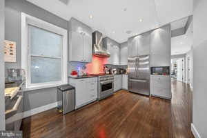 featured image of 819 6th St Nw #2