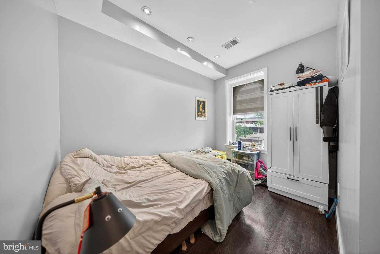 819 6th St Nw #2 - Photo 4 of 20