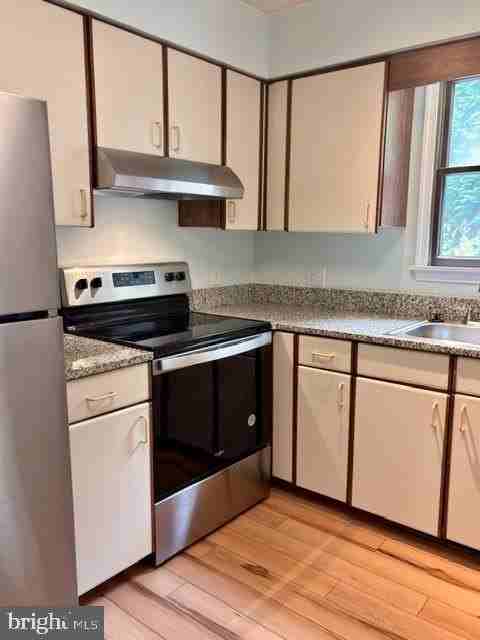 16 Colgate Dr - Photo 7 of 34