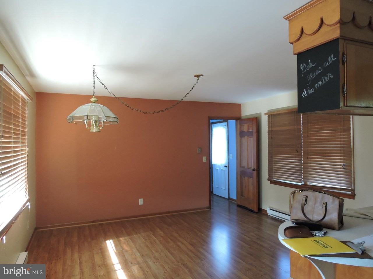 34478 Roxana Rd - Photo 2 of 20