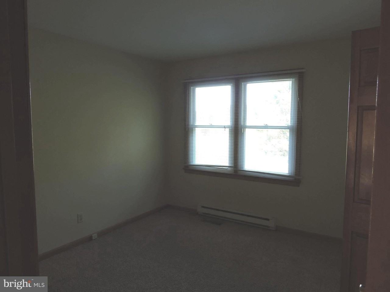 34478 Roxana Rd - Photo 3 of 20