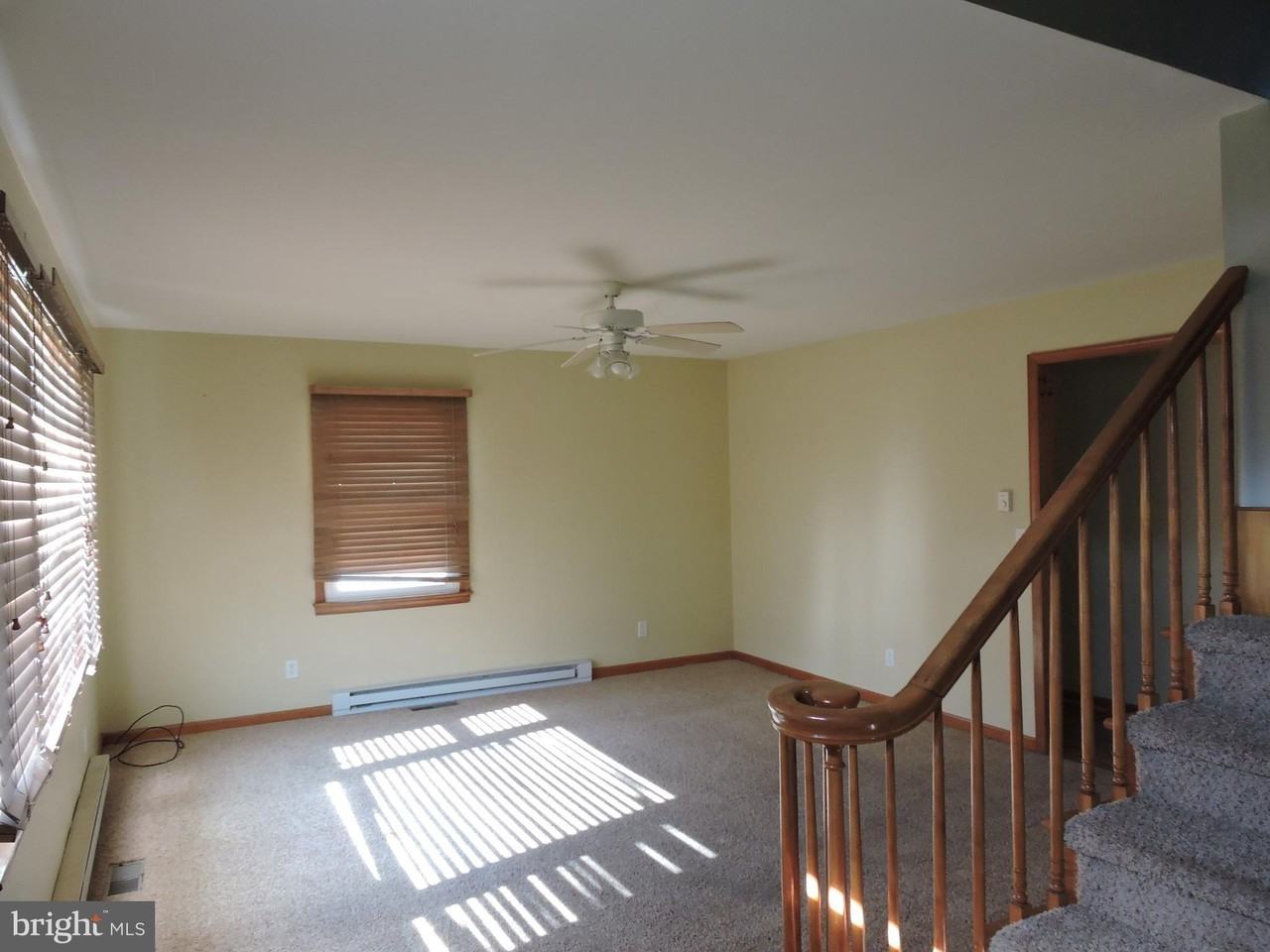 34478 Roxana Rd - Photo 7 of 20