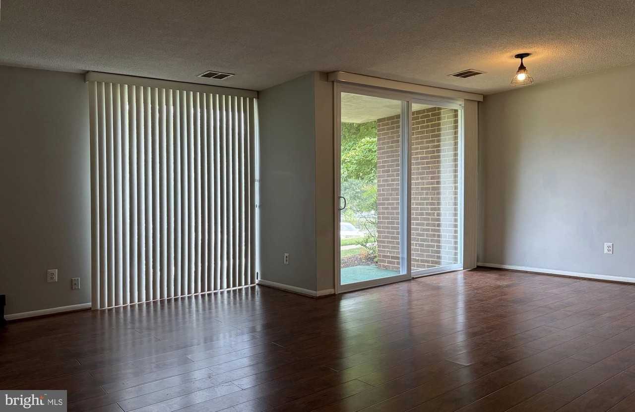 10237 Prince Pl #25-105 - Photo 2 of 25