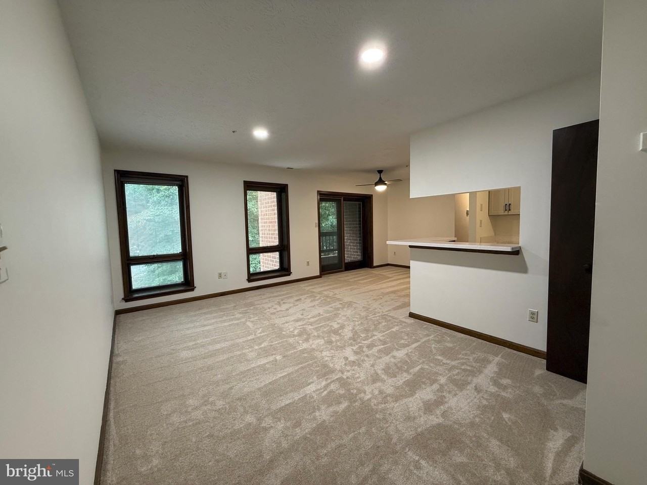44790 Locust Ridge Ct #9B - Photo 3 of 14