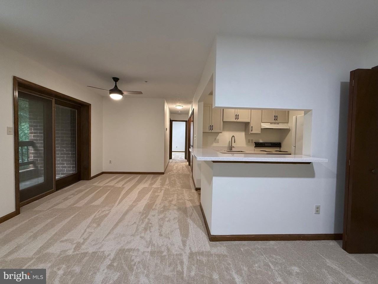 44790 Locust Ridge Ct #9B - Photo 5 of 14