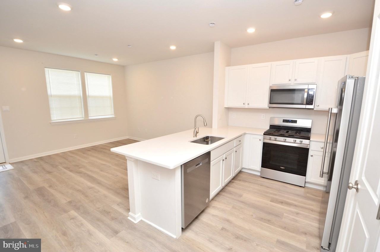 78 Nelsons Way - Photo 3 of 16