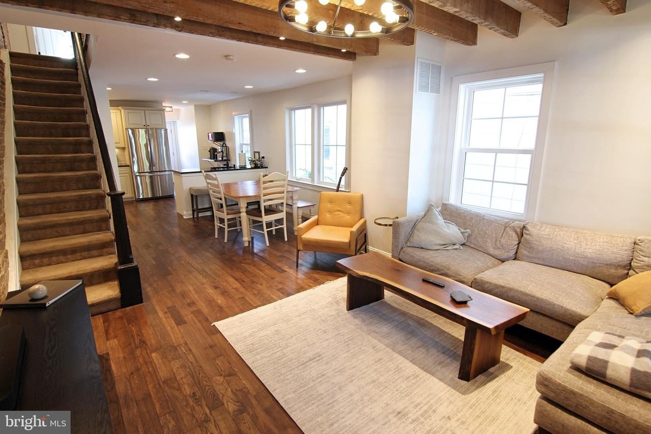 154 Wood St - Photo 2 of 18