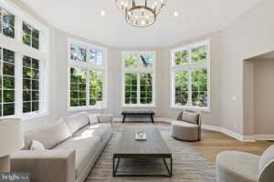 featured image of 1110 W Valley Rd