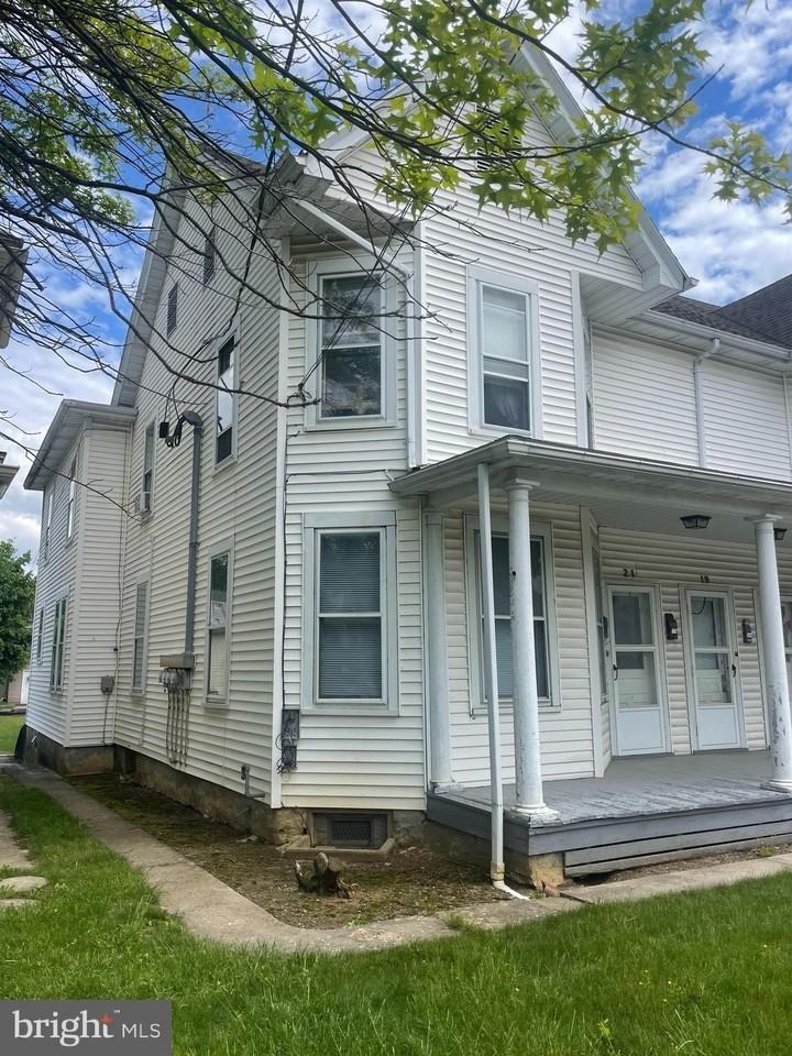 21 Cumberland Ave #A - Photo 2 of 10