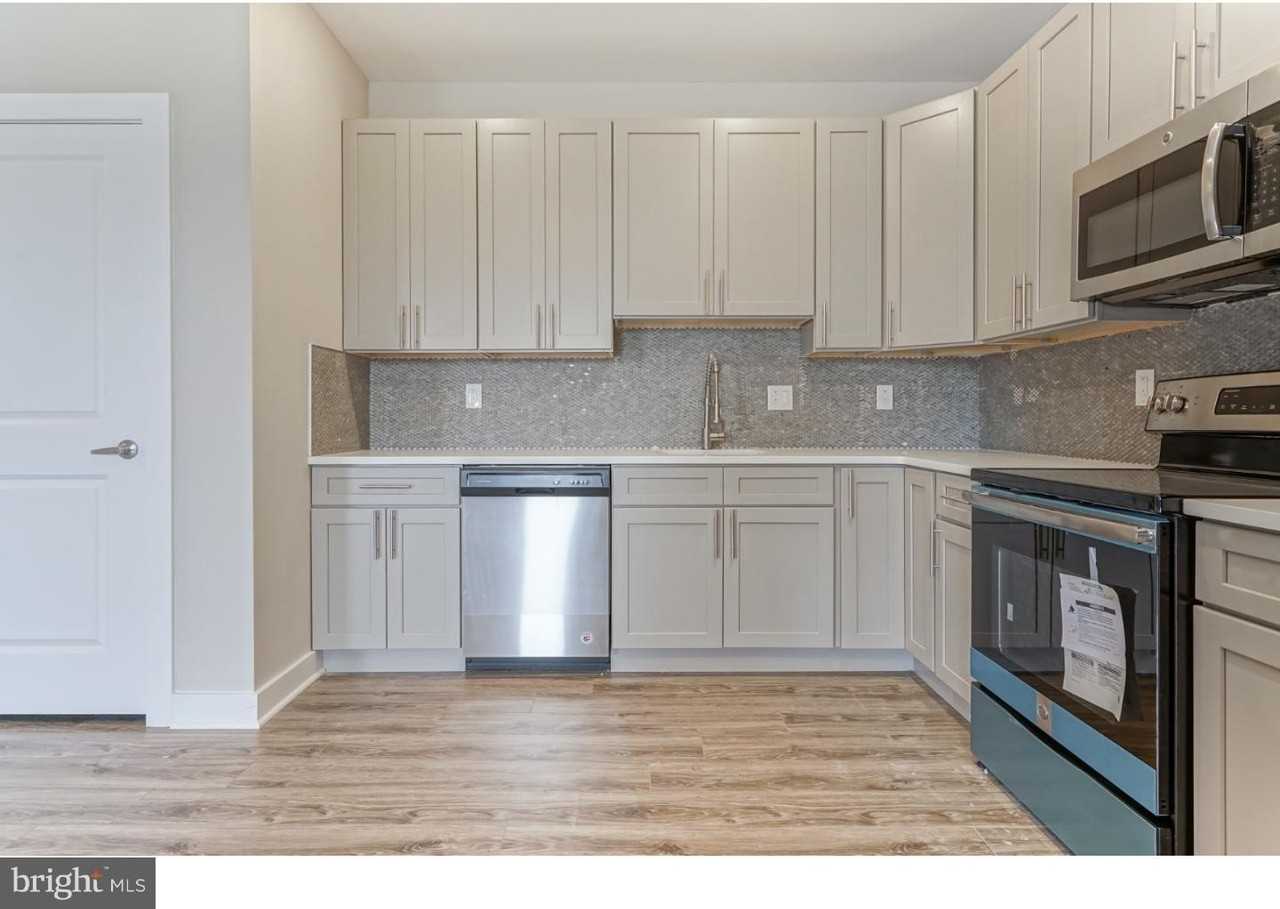2162 E Norris St #203 - Photo 2 of 10