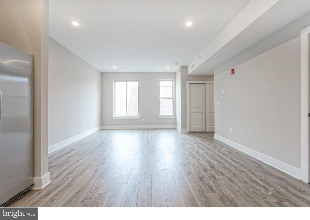 2162 E Norris St #203 - Photo 4 of 10