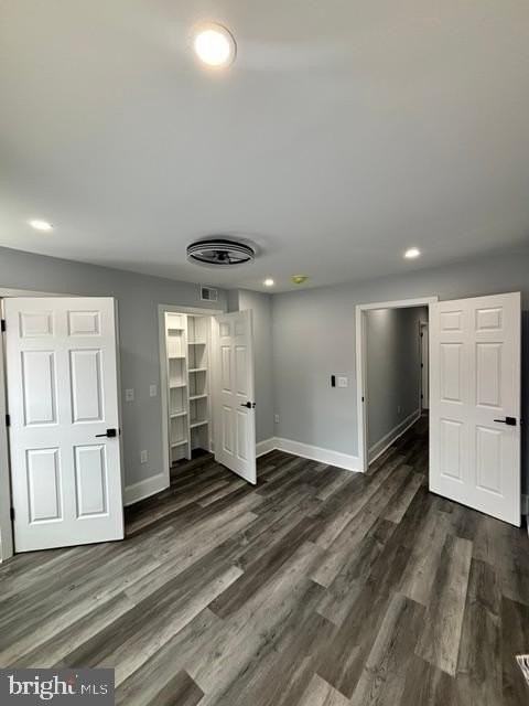 2037 E Cumberland St - Photo 4 of 17