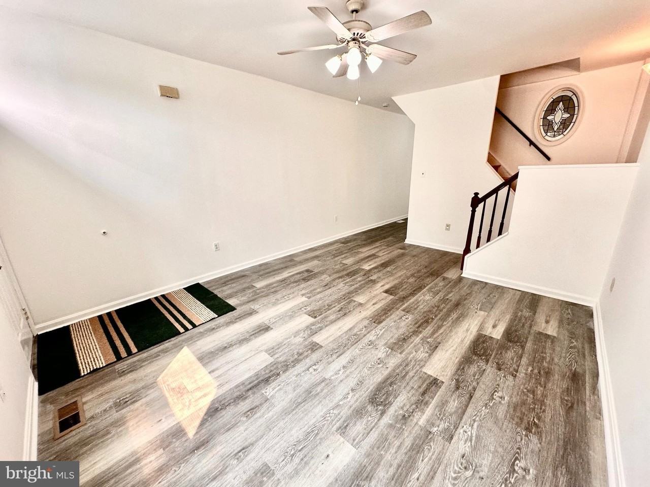 5227 Ridge Ave - Photo 3 of 17