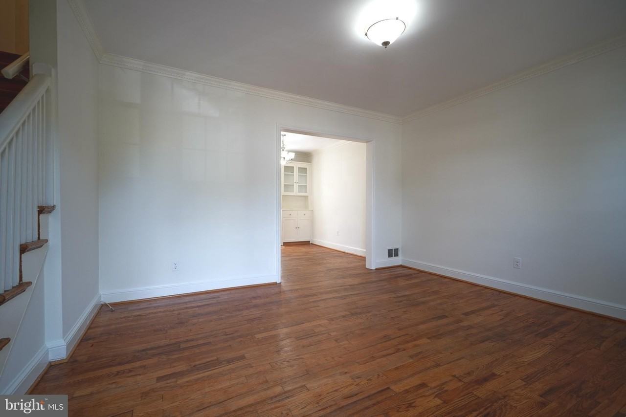 2161 N Brandywine St - Photo 5 of 20