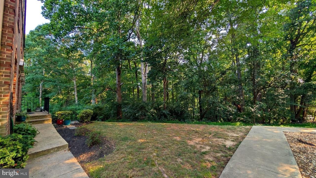 5612 Sutherland Ct - Photo 3 of 38
