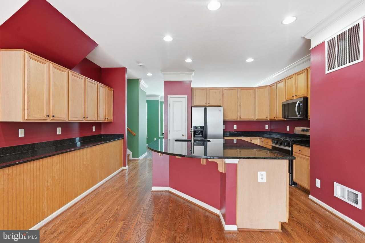 22862 Cartier Ter - Photo 2 of 22