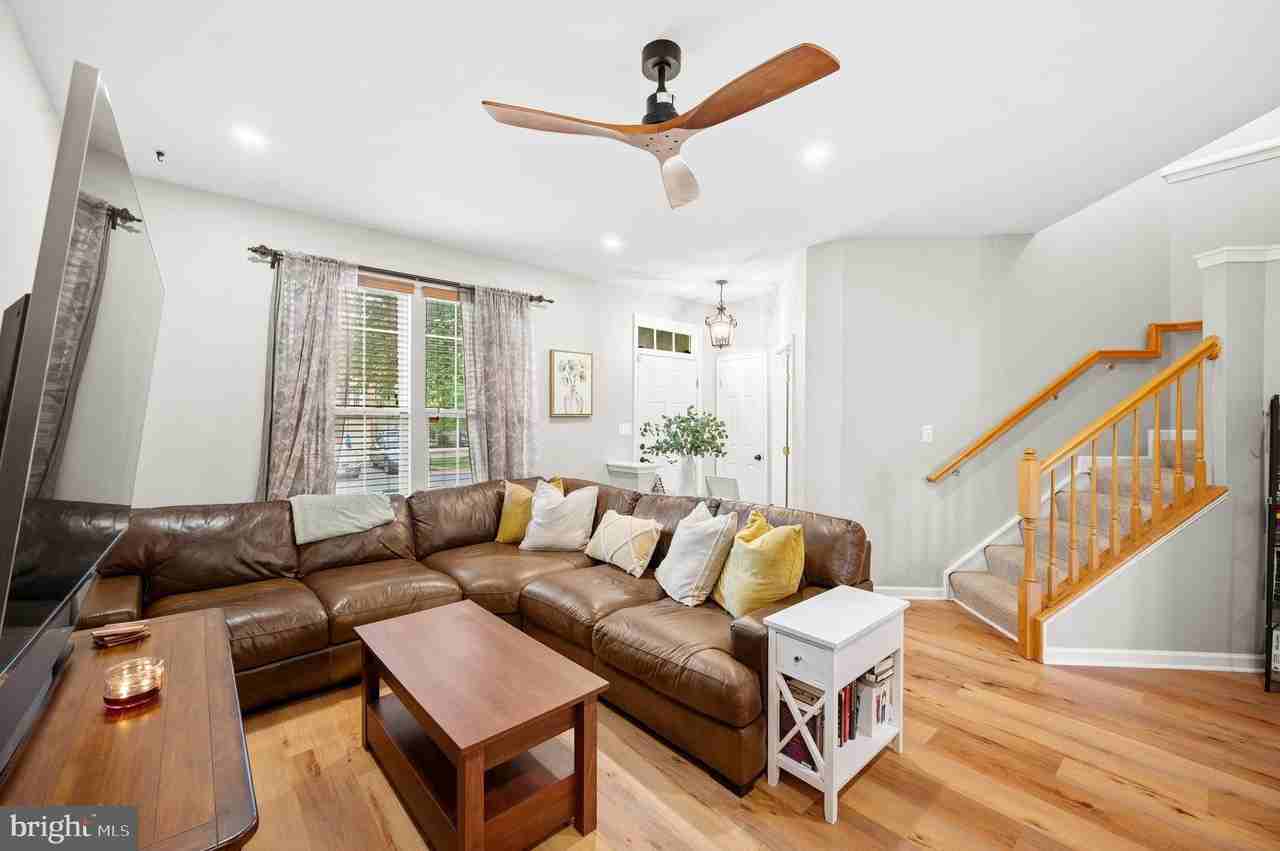 7005 Manahoac Pl - Photo 7 of 10
