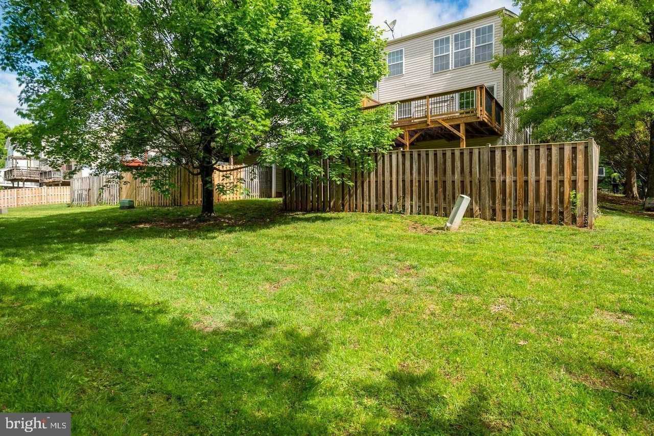 7057 Sauvage Ln - Photo 3 of 8