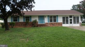 16 Alma Ln - Photo 1 of 1