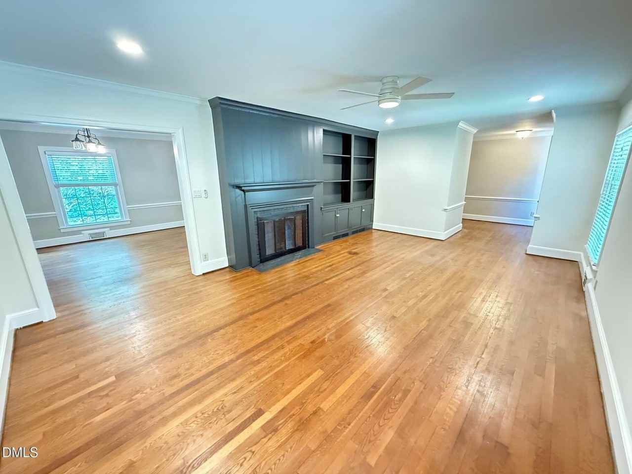 2667 Davis St - Photo 5 of 40
